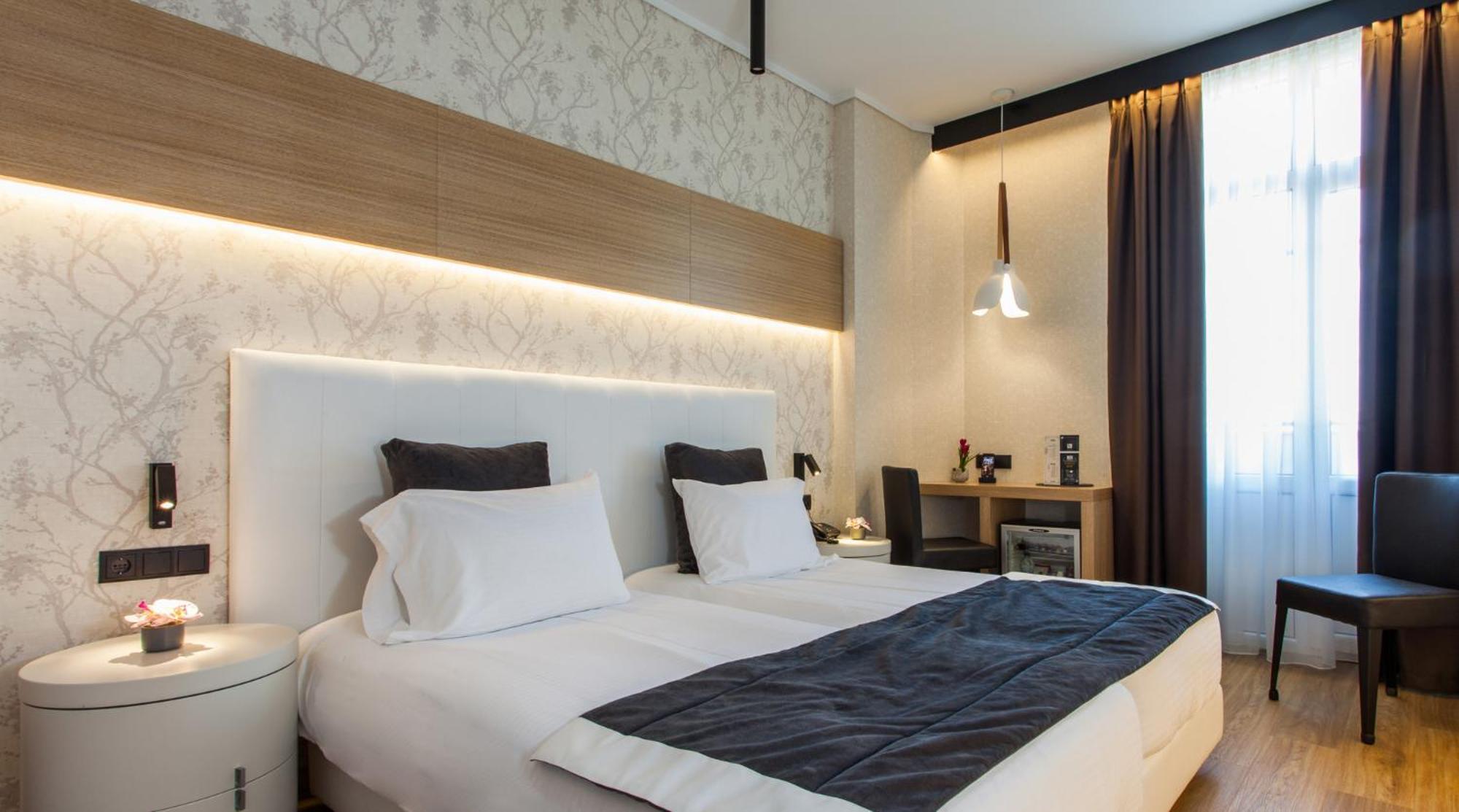 Twin Room with Balcony