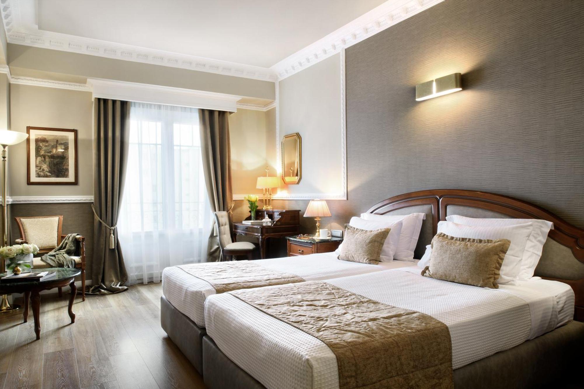 Side Sea View Premium Twin Room Extra Bed