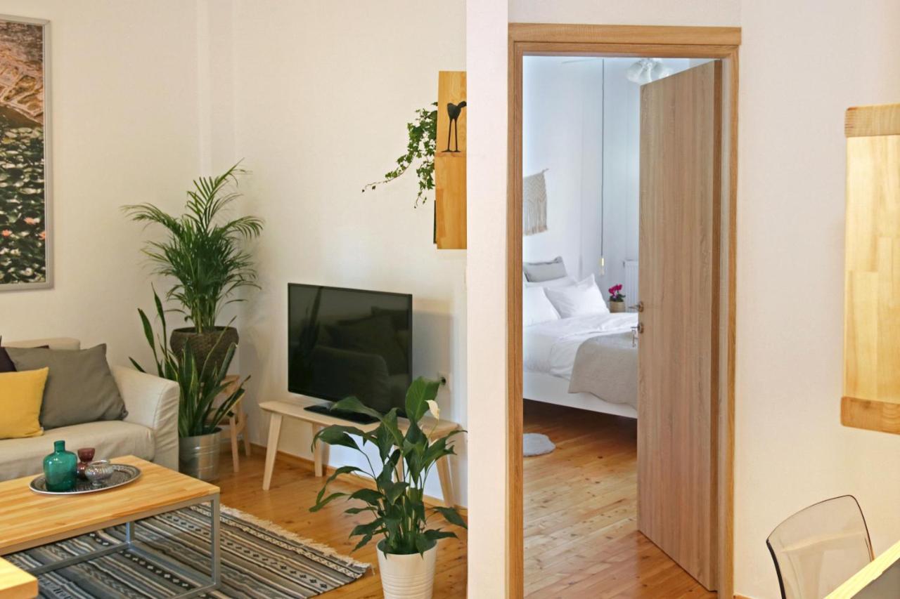 Deluxe Apartment,1354179104:JPEG