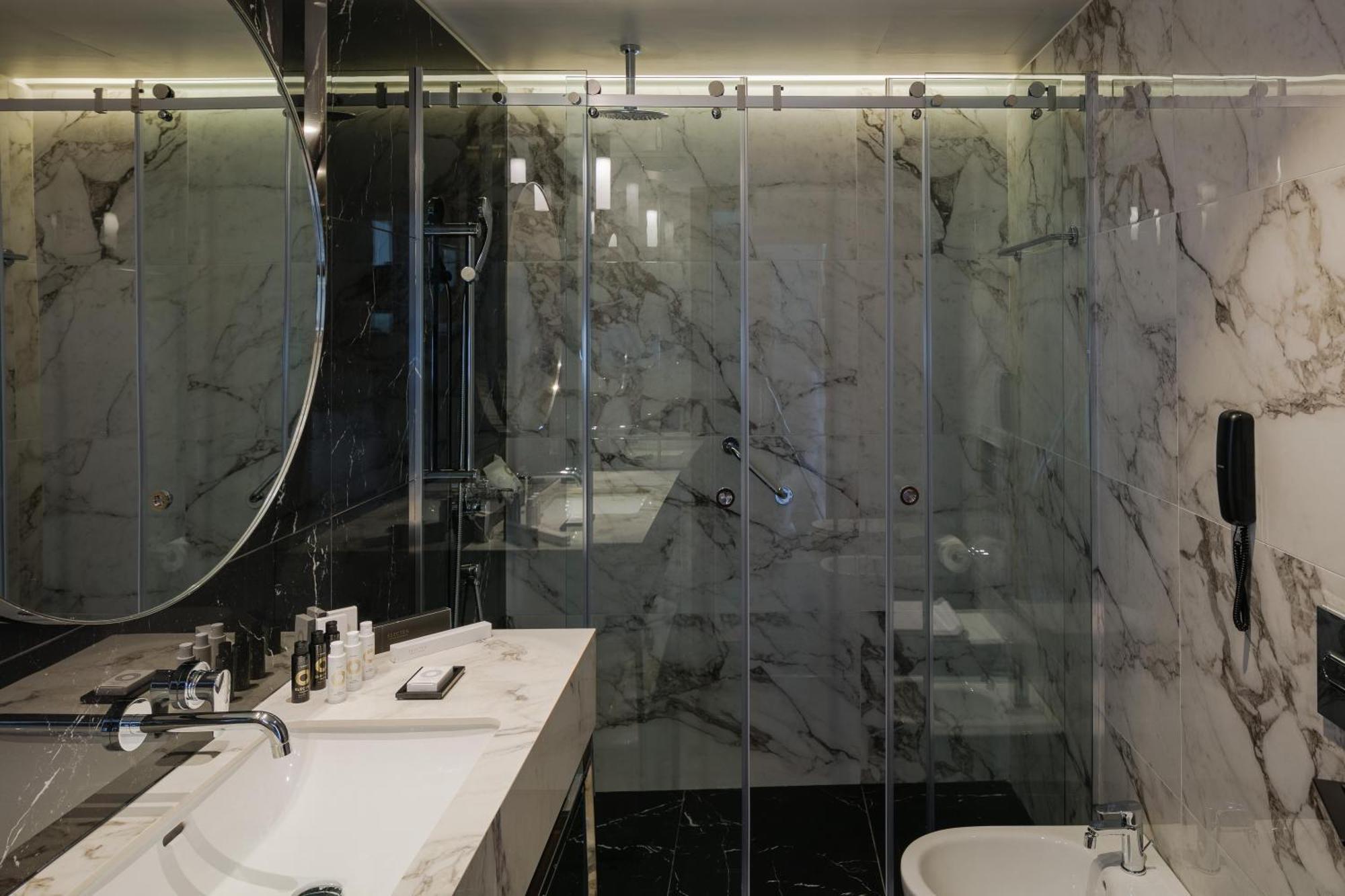 Executive Triple Room with Sea View