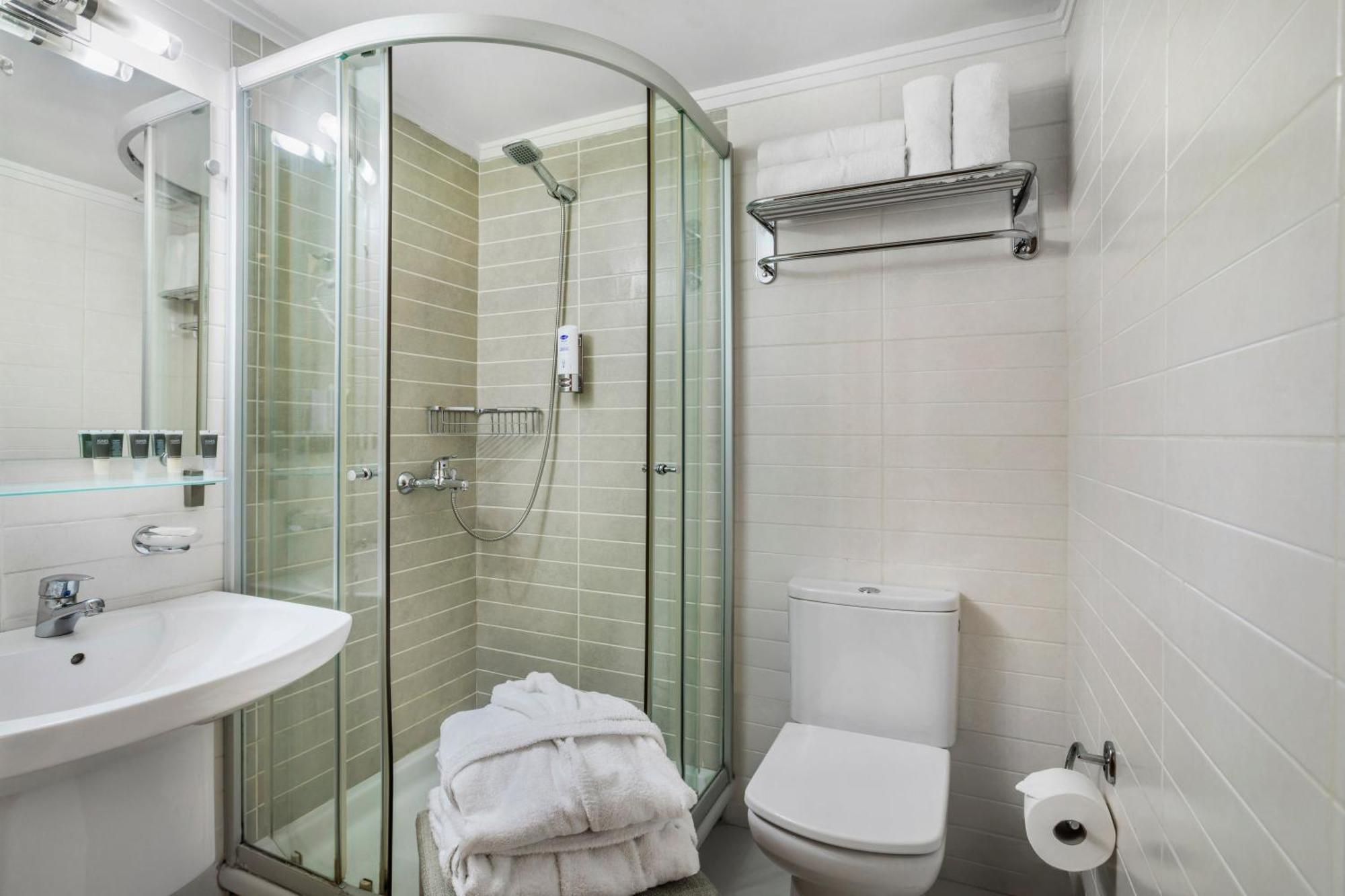 Executive Cocomat Room (2 adults)