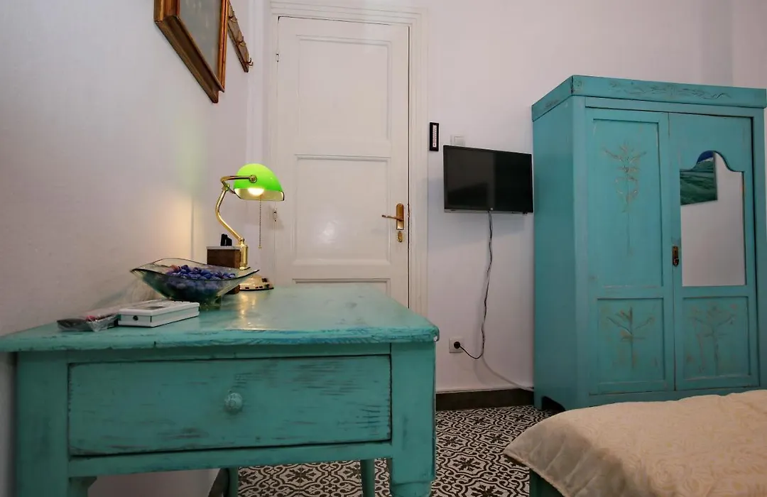 Vintage 1930'S Flat In The Center Of Thessaloniki-1