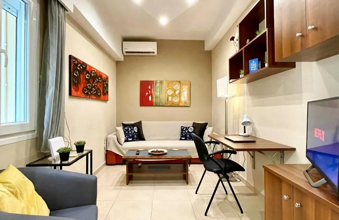 Elegant, Modern&Quiet Flat, TOP Central Location-1