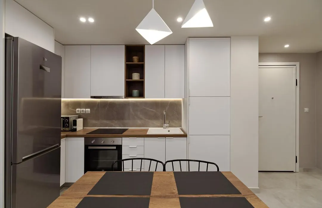 Blu & Marrone Suites-Parking Included-1