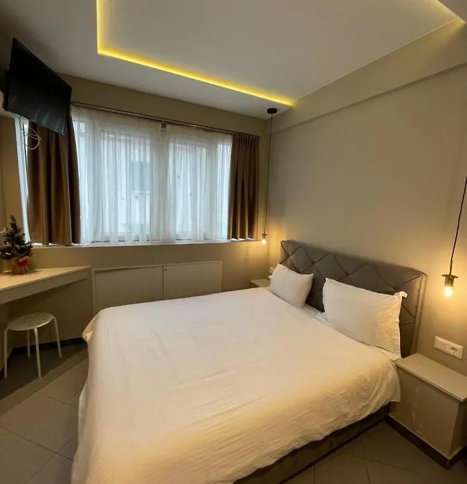 Ladadika Luxury Studios-1