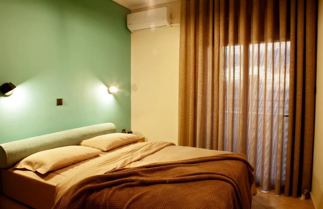 Designer Apartments Close To The Center + Free Parking-1