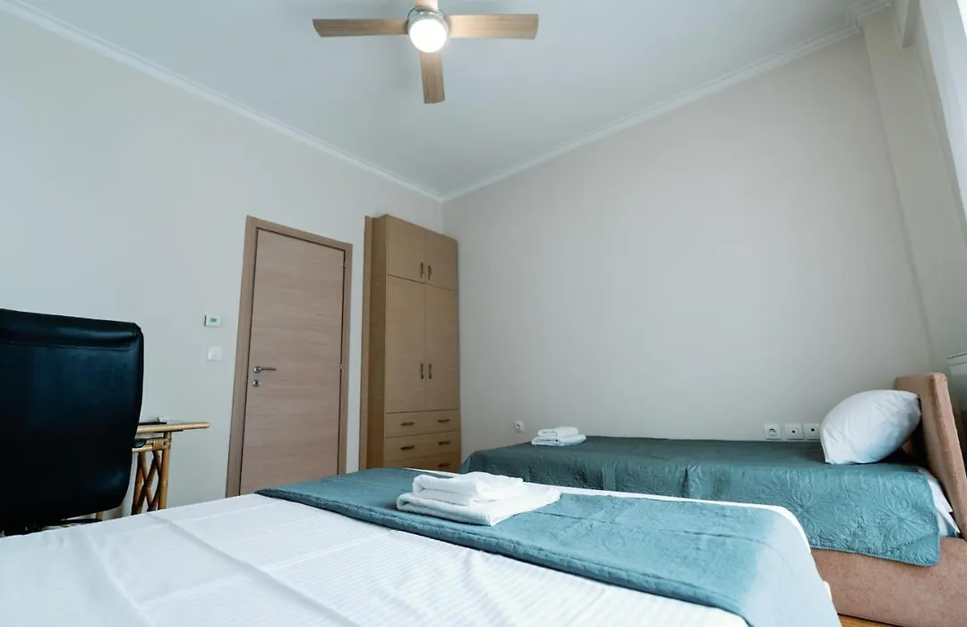 El.Venizelos Quiet Lux Apt.-1