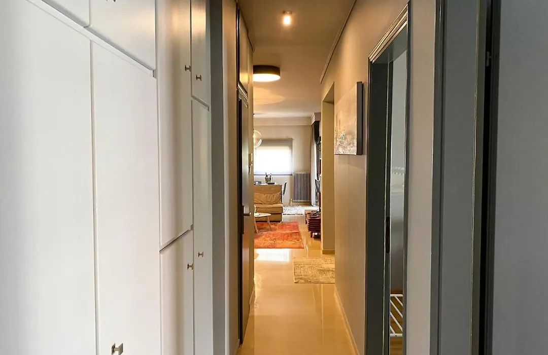 Lovely Luxurious Modern Apartment In Thessaloniki-1