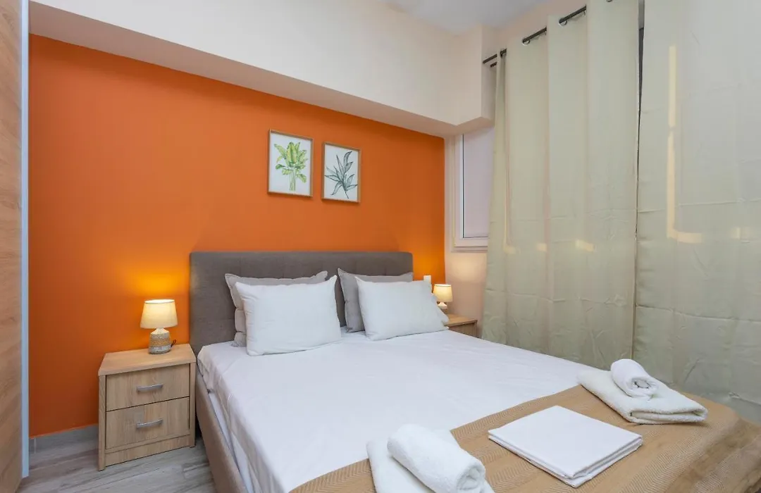 3C'S Apartment Thess :Central, Cosy & Convenient-1