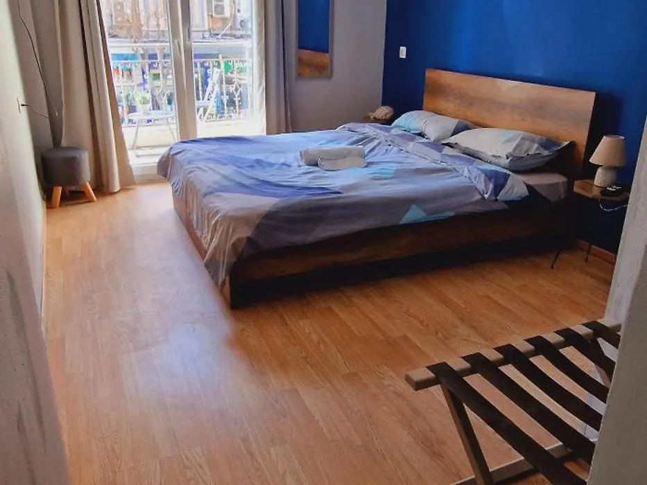 Closer "Egnatia Apartment 3"-1