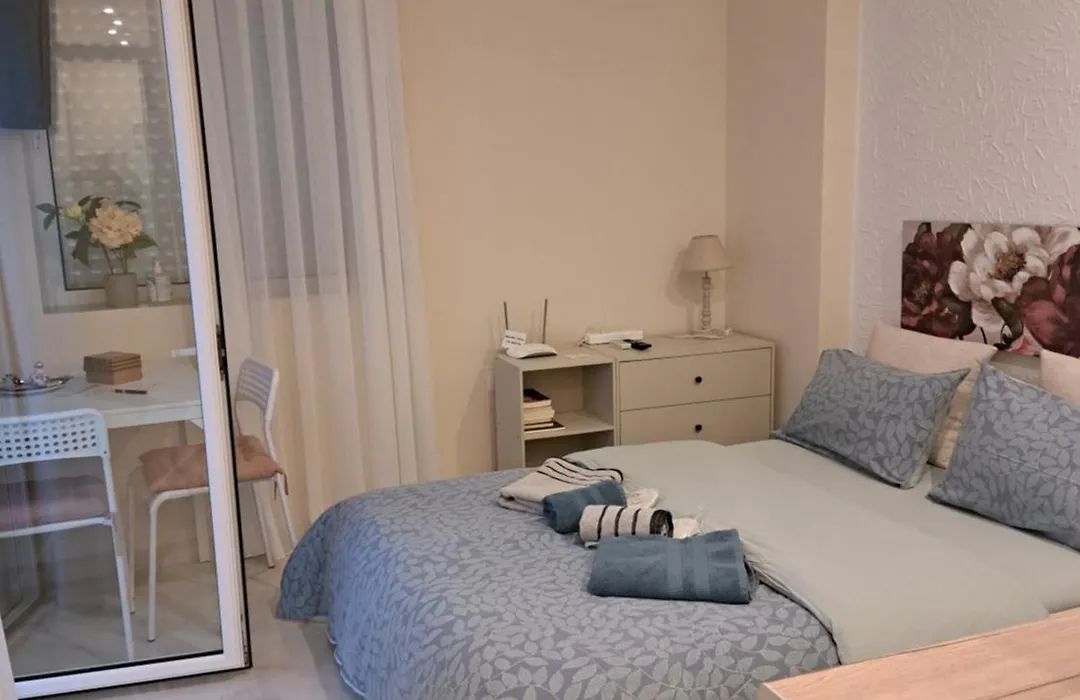 Domenica Studios 1-1