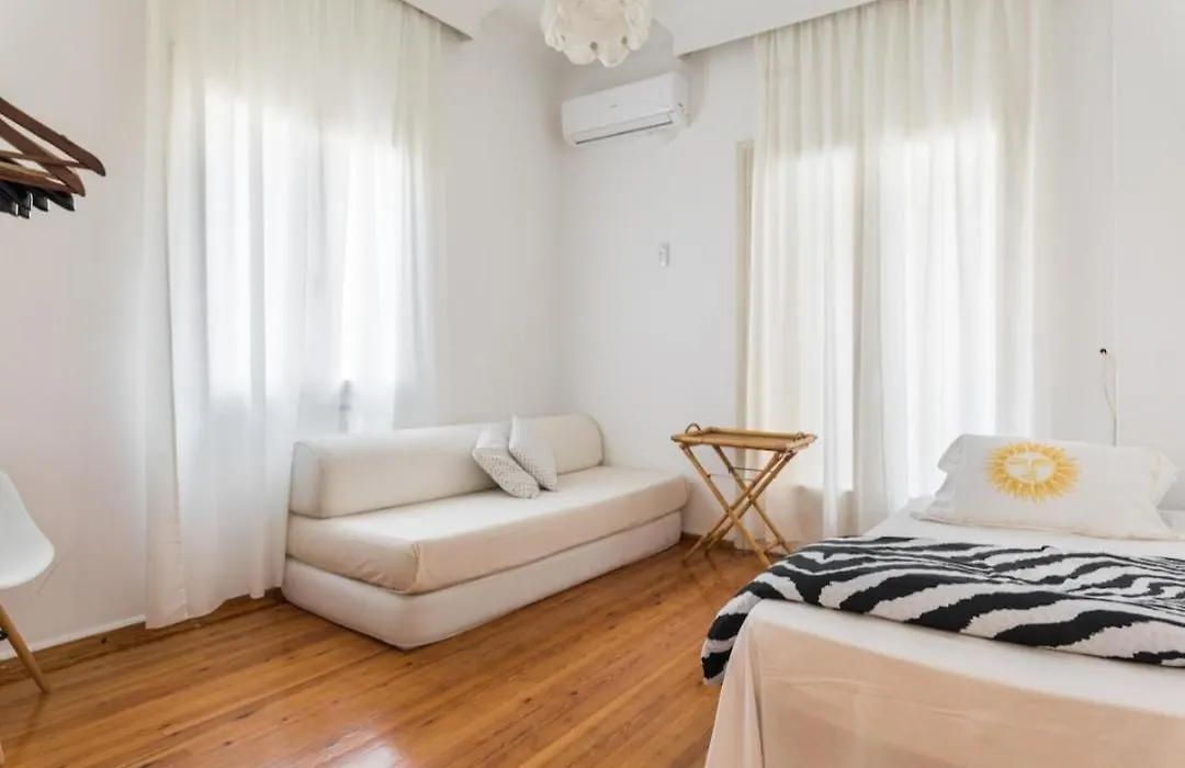 Central Luxury Apartment At Proxenou Koromila-1