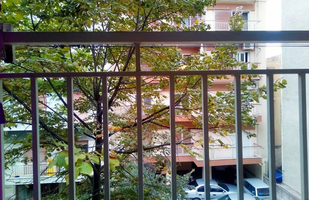 Beautiful Apartment -Up To 4 Guests- Close To City Centre!-1