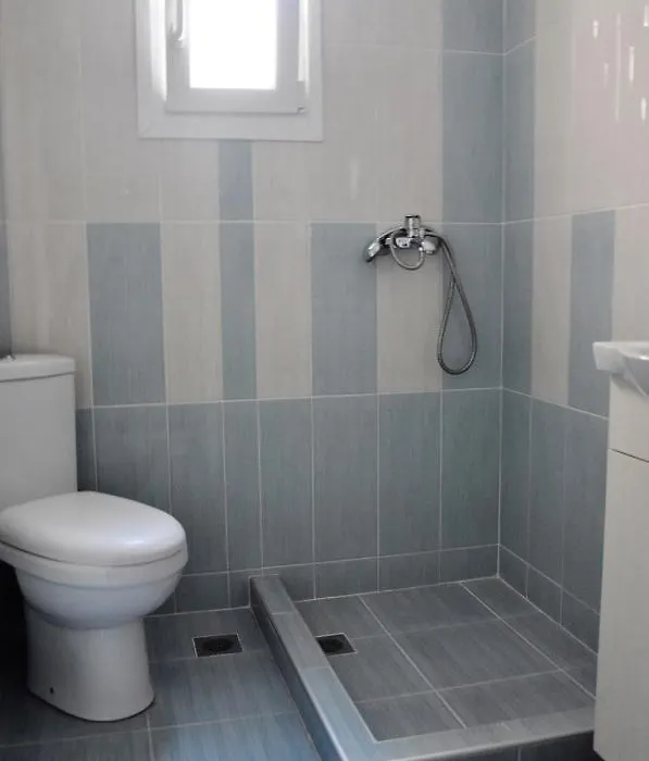 Short Stay Studio-1