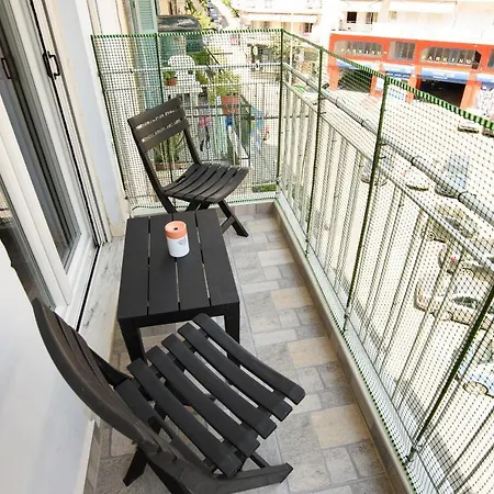 Salonika Downtown Spacious Apartment-2