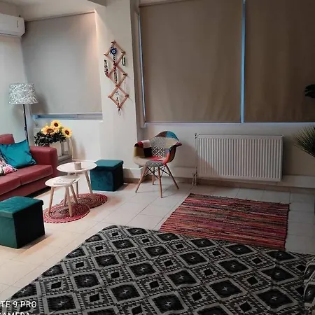 Marina'S Boho Chic Central Studio Near Seaside-2