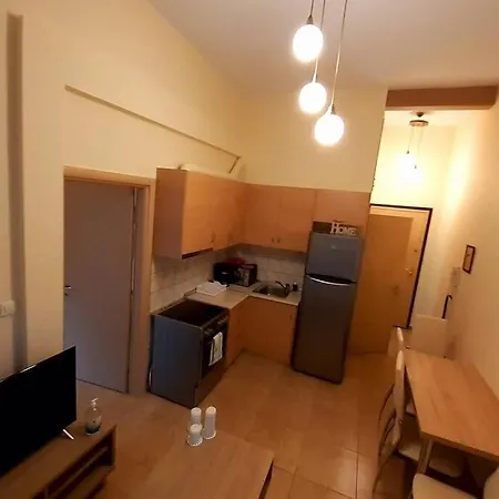 Dreamy Apartment City Center 1 Thesbnbgr-3