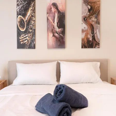 Houseloft Metropolitan Spirit-2