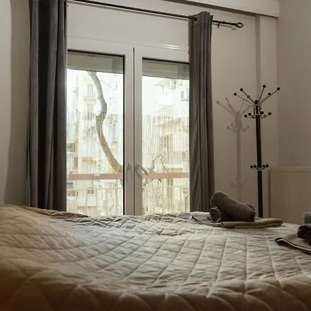 Theo Apartments-3