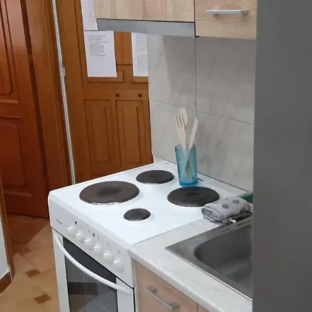 Ano Poli Studios 5-2