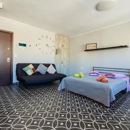Modiano Studio Ι By Socrates Junior Houses-2