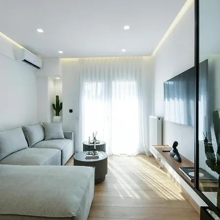 Luxury Downtown Apartment C2-3