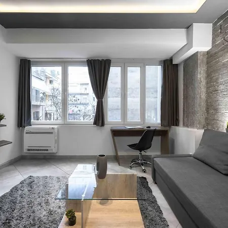 Adelle Apartments, The Luxury Suites-2