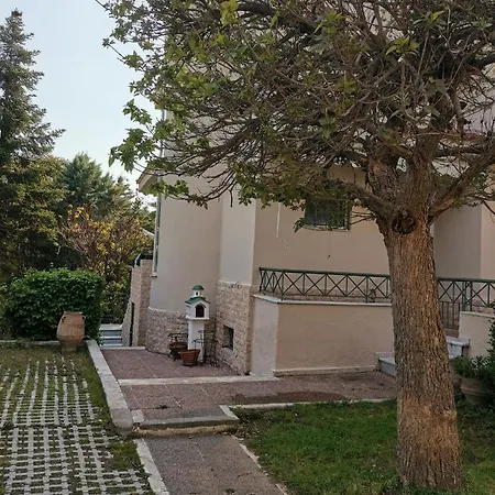 2&2 Two Floor Property With Two Bedrooms Ensuite Near To Act College-3