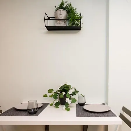 Dragoumi Convenience Spot-2