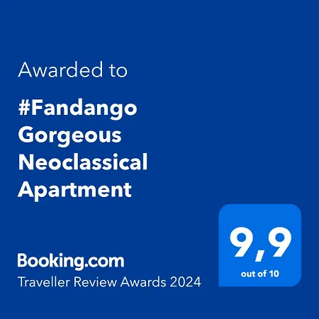 Fandango By Halu!, Gorgeous Neoclassical Apartment Next To Metro Station-2