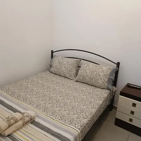 Kamara Apartment-2
