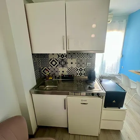 Dreamy Apartment City Center 5 Thesbnbgr-3