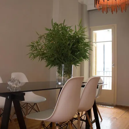 Central Luxury Apartment At Proxenou Koromila-3