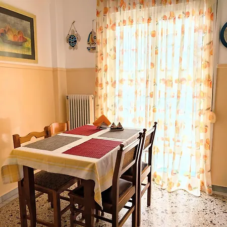 Thessaloniki Waterfront Apartment-3