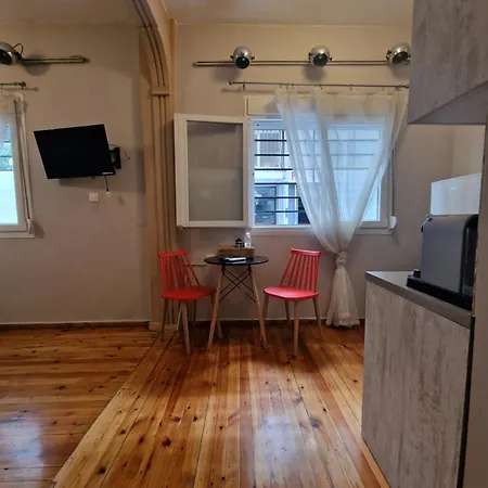 Closer "Central Apartment"-2