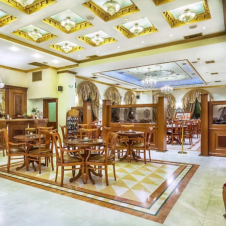 Imperial Palace Classical Hotel Thessaloniki-3