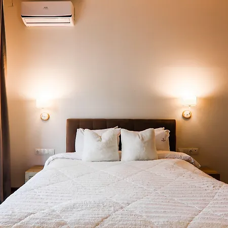 Superior One Luxury Apartments-2