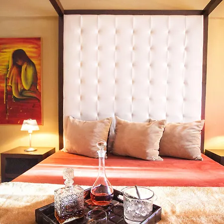 Ladadika Design, Philian Hotels And Resorts-3