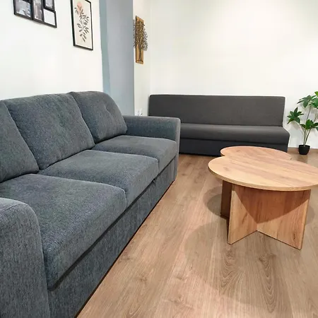 Cozy Apartment In The City Center-2