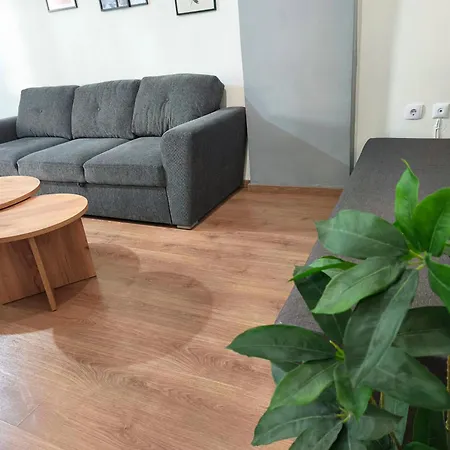 Cozy Apartment In The City Center-3