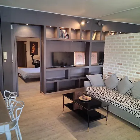 Loft Suite 7-2