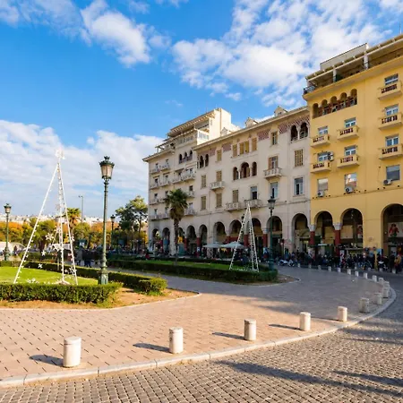 Aristotelous Square Luxury Studio-2