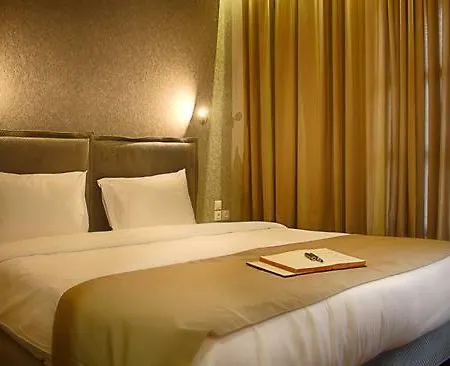 Athlos Hotel-3