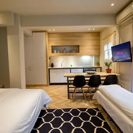 Thess Cozy Living-2