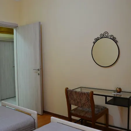Jean Apartment-3