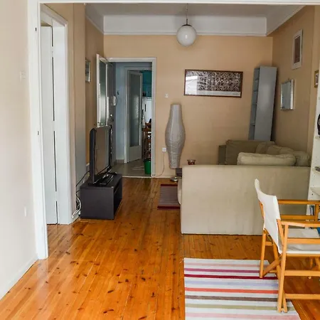 An Apartment For 2-4 Friends.-2