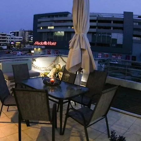 Port View Apartment-2