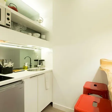 High-End Luxury Apartment 2-3