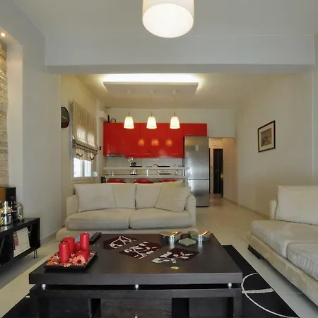 F & B Collection - Apartment For 3-3