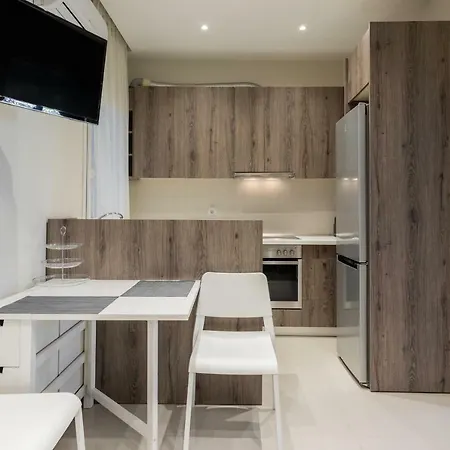 Cozy Apartment In City Center-2